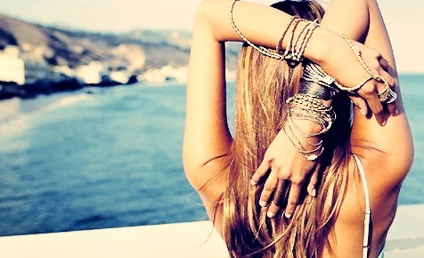 Ce bijuterii sa porti vara, la mare?