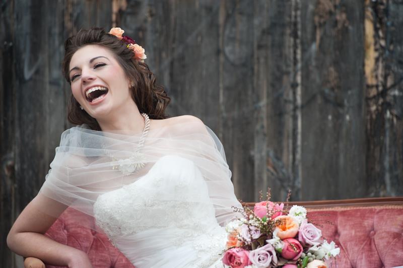 De ce miresele fericite aleg Felicity Store?